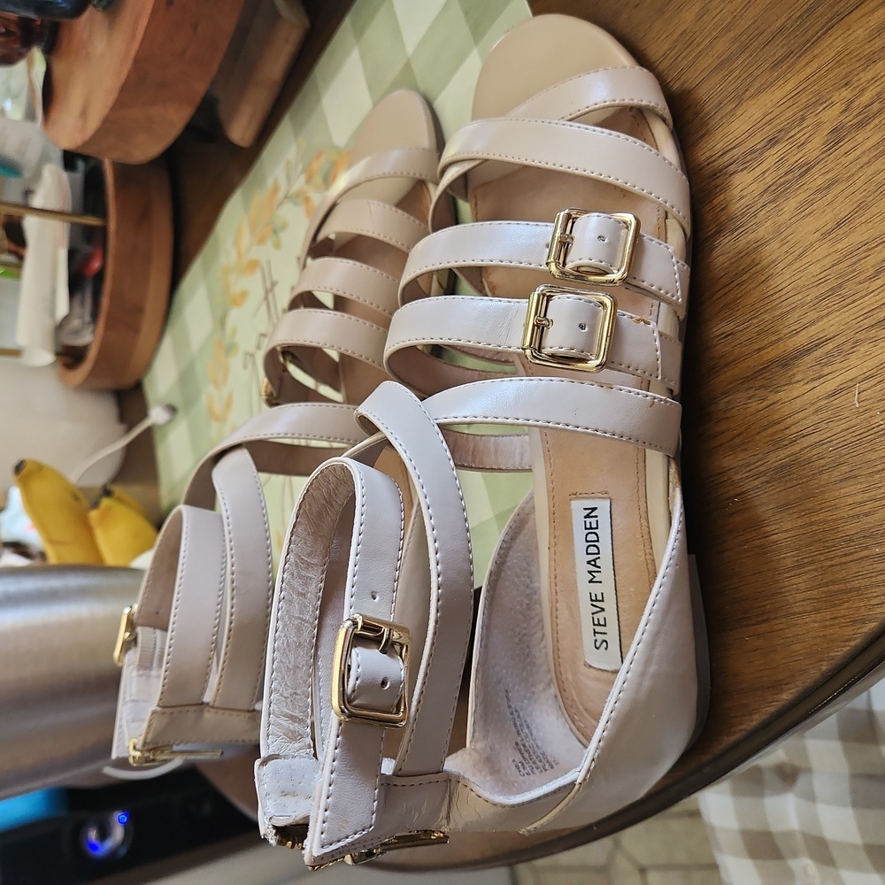 Two pairs of Steve Madden sandles